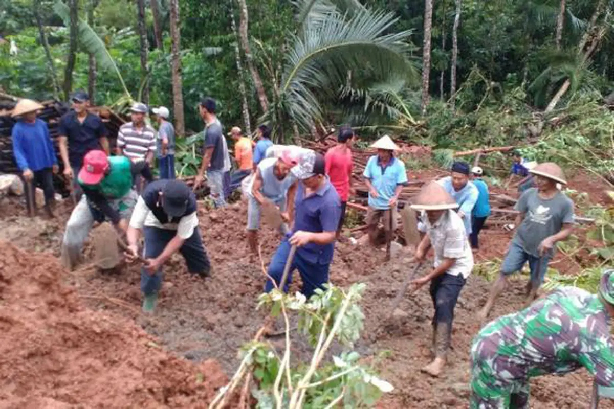 [Bintang] Miris, Bocah Lumpuh Jadi Korban Banjir dan Longsor Purworejo