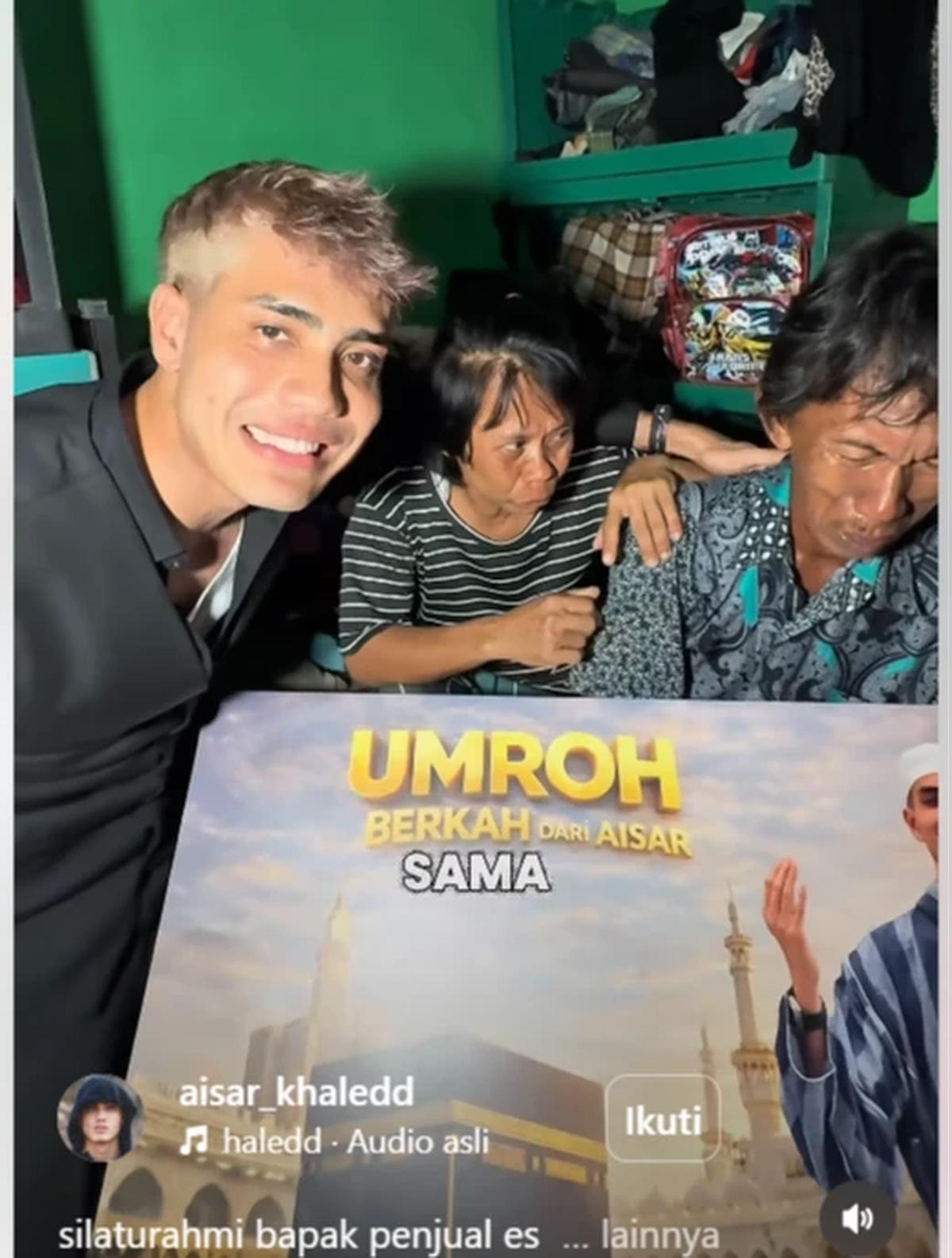 Penjual es gabus terima hadiah umrah gratis