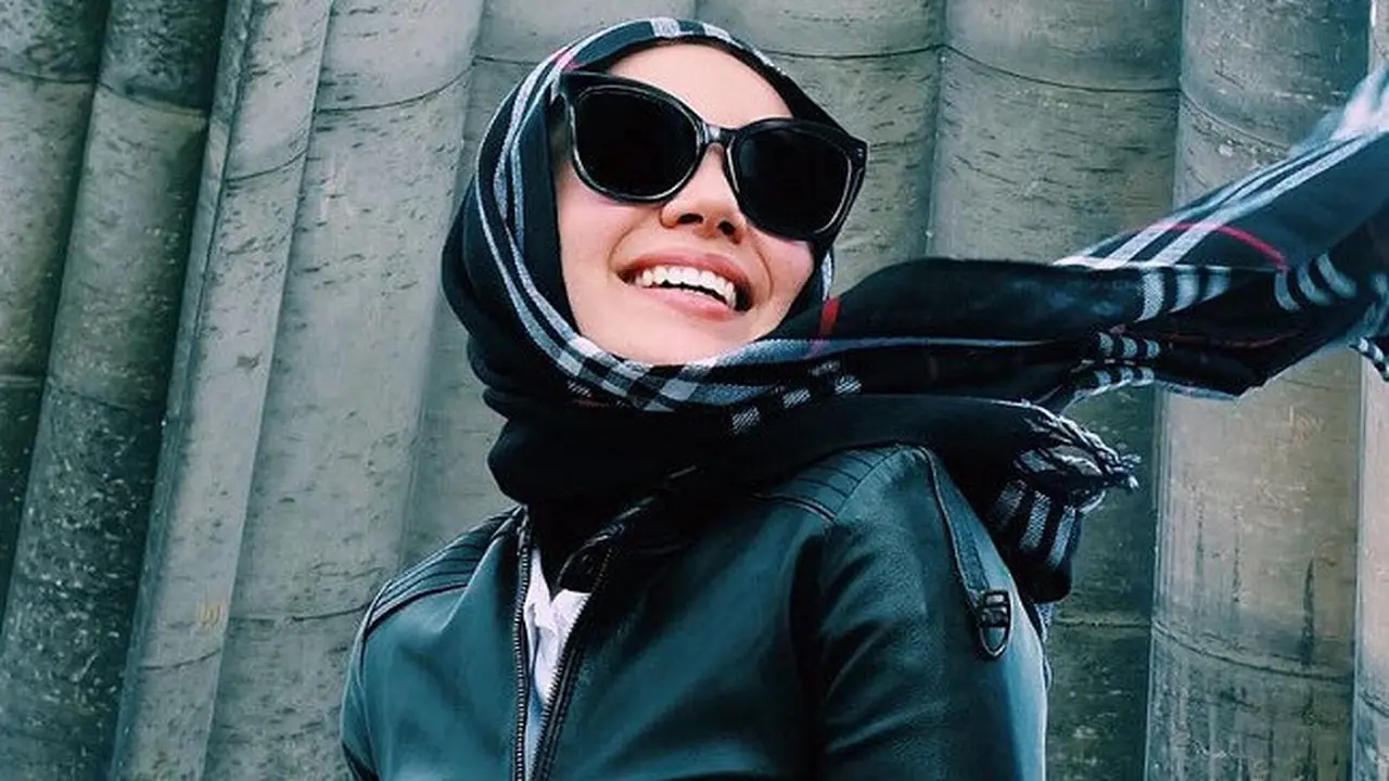 Dewi Sandra