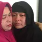 Iti Sarniti mengunjungi anaknya yang juga seorang TKI, Tuti Tursilawati di Arab Saudi pada Mei 2018 silam. Kerajaan Arab Saudi pada 29 Oktober 2018 mengeksekusi mati Tuti Tursilawati tanpa pemberitahuan kepada pihak Indonesia. (Dok. PWNI Kemlu RI)