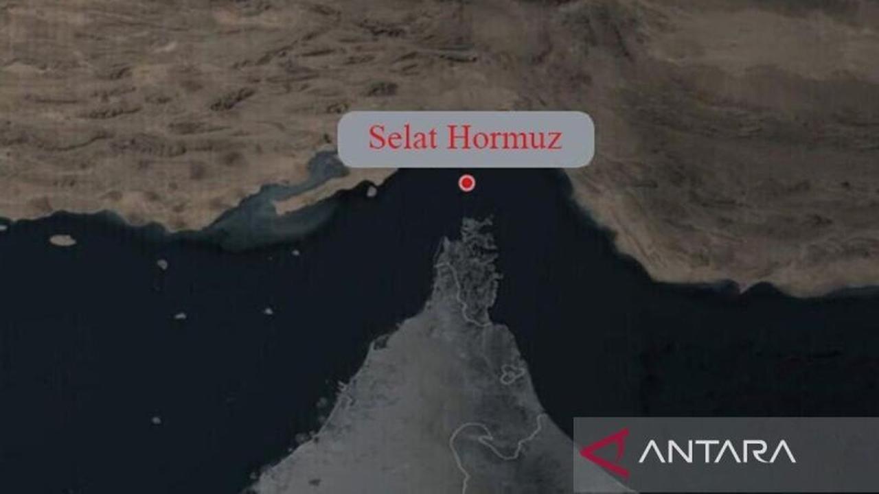 Inggris Kerahkan Kapal Tempur Amankan Selat Hormuz di Tengah Ketegangan Regional