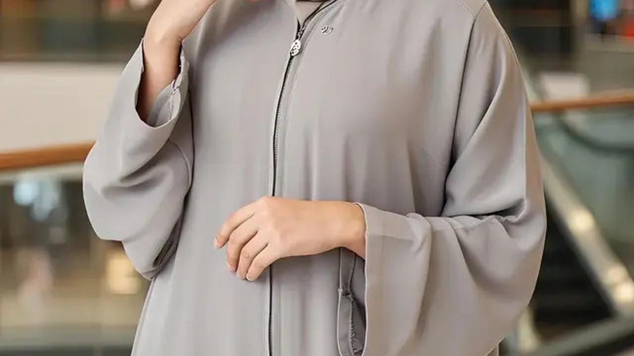 Bukan Daster Lagi! Ini 5 OOTD Hijab untuk Busui Kekinian yang Stylish dan Nyaman