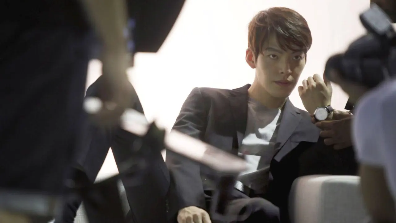 Kim Woo Bin jadi Model Clavin Klein Pertama dari Asia