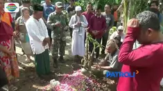 Kasus mutilasi seorang guru tari di Blitar, Jawa Timur, hingga saat ini masih menjadi misteri. Polisi masih mencari motif pembunuhan yang dilakukan dua orang terdekat korban.