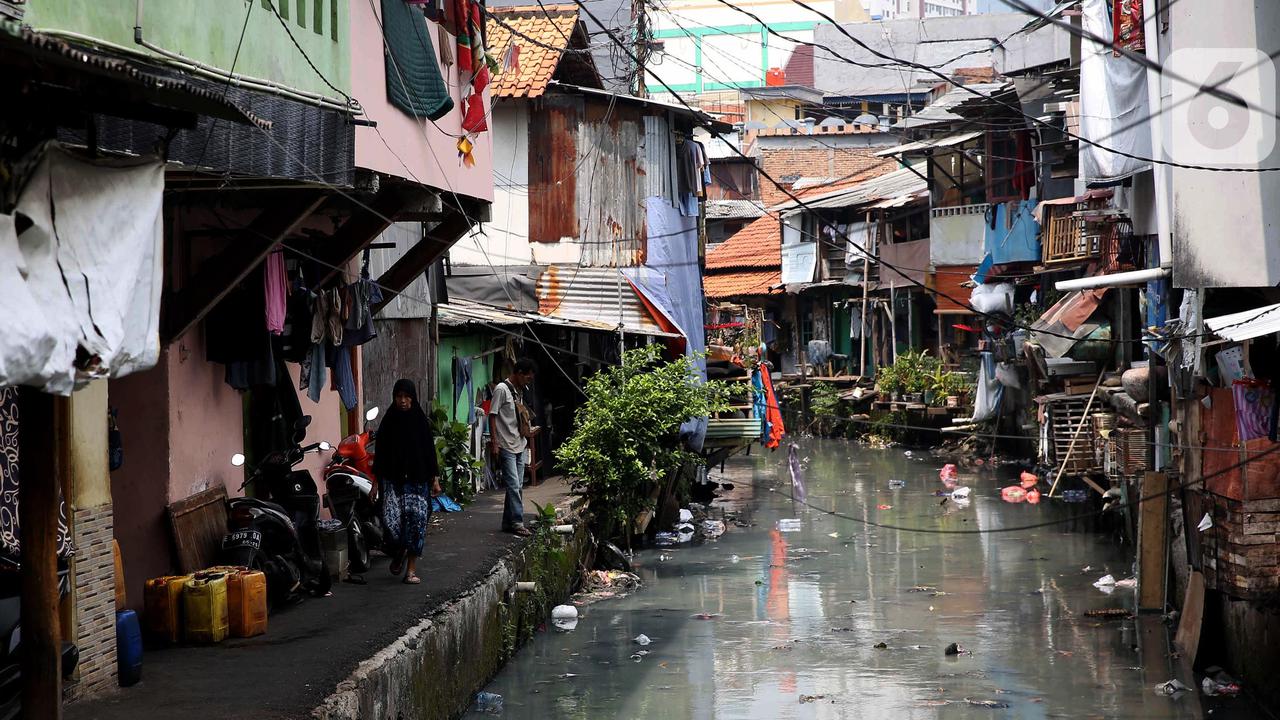 Data BPS Ungkap Biang Keladi Kemiskinan di Indonesia Bikin Industri Rumah Tangga Lesu