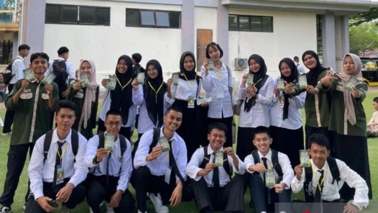Fakta Unik: Mahasiswa UNP Ciptakan Tablet Kunyah Rumput Banto, Solusi Praktis Jaga Gigi Sehat?