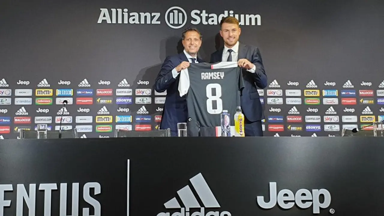 Gelandang Juventus, Aaron Ramsey.