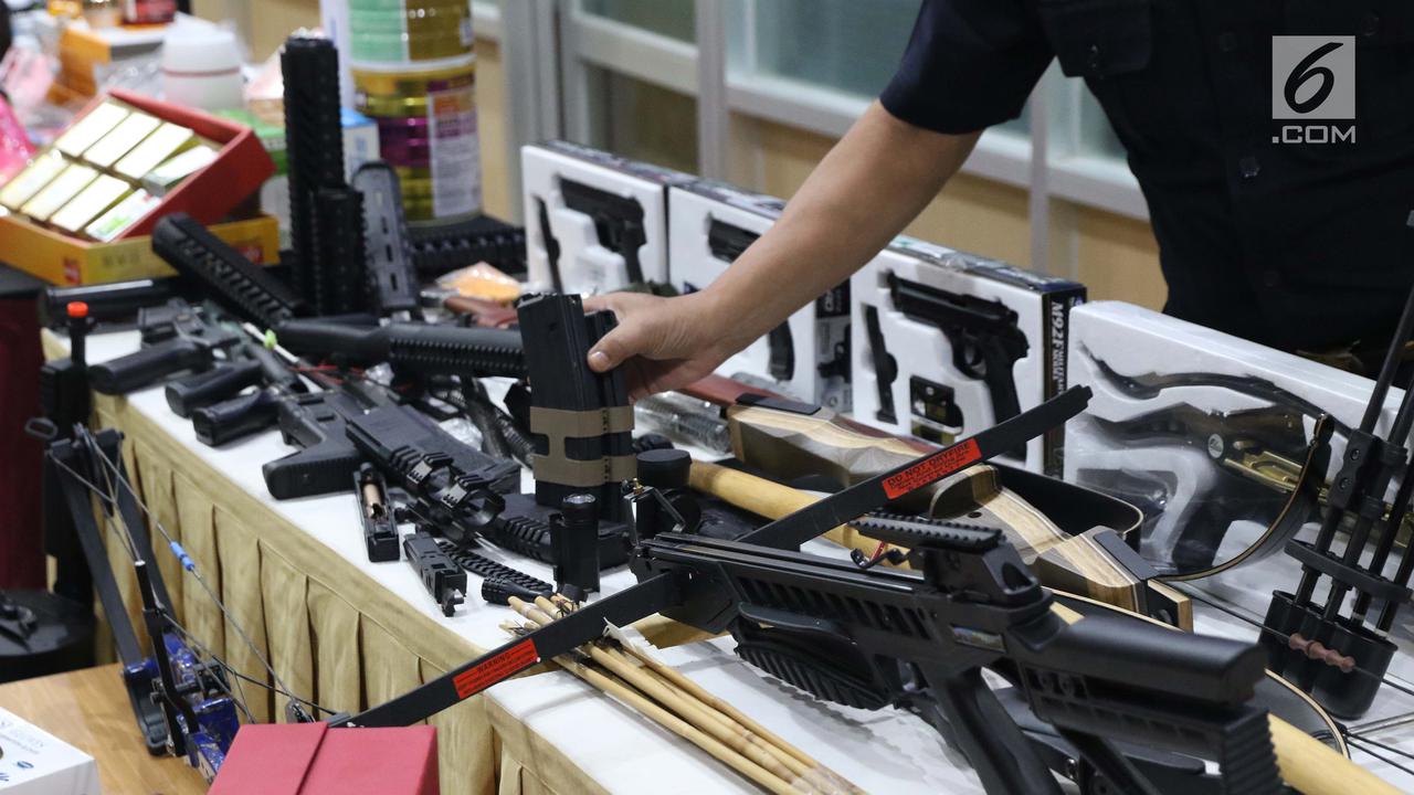 Bea Cukai Pasar Baru Musnahkan 7972 Barang Milik Negara