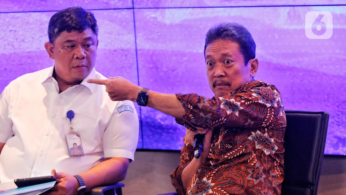 Menteri Kelautan dan Perikanan Sakti Wahyu Trenggono Panen Raya Udang