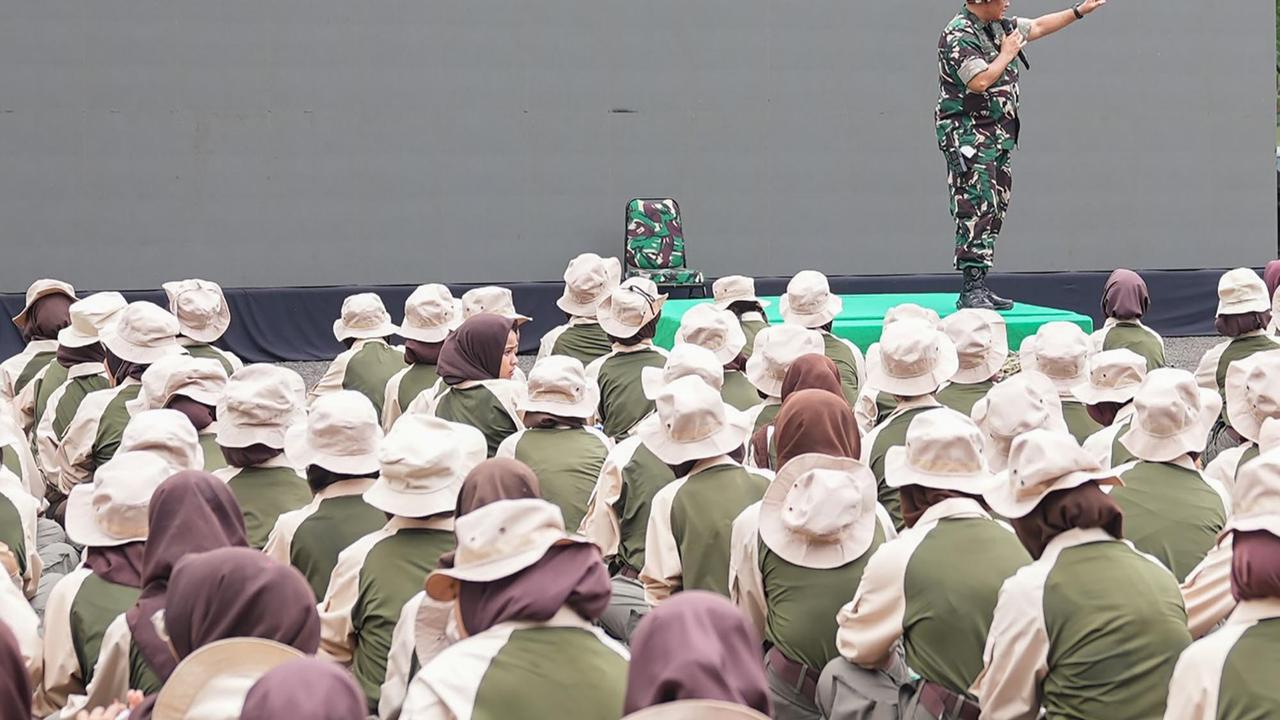 FOTO: Antusiasme Siswa SMK Ikuti Persami Bela Negara KKRI di Sanggabuana