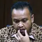 Direktur Operasional PT Murakabi Sejahtera, Irvanto Hendra Pambudi Cahyo saat menjalani sidang lanjutan dugaan korupsi proyek pengadaan e-KTP di Pengadilan Tipikor, Jakarta, Selasa (7/8). Sidang mendengar keterangan saksi (Liputan6.com/Helmi Fithriansyah)