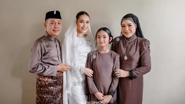 Ayu Ting Ting Dilamar Letkol TNI