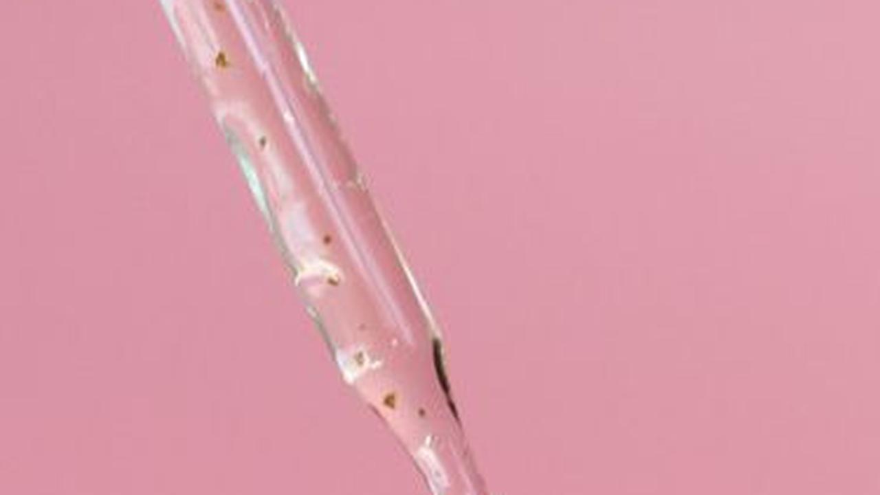 3. Pilih Serum yang Mengandung PHA untuk Kulit Sensitif<br>