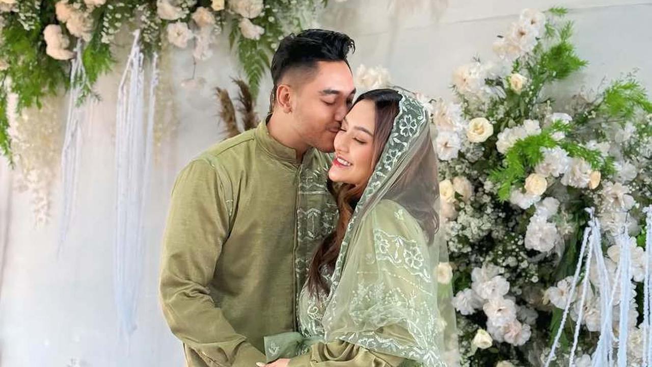 9 Potret Reza Gladys Hadiri Syukuran 4 Bulan Kehamilan Siti Badriah & Krisjiana, Beri Doa Baik untuk Adik Ipar