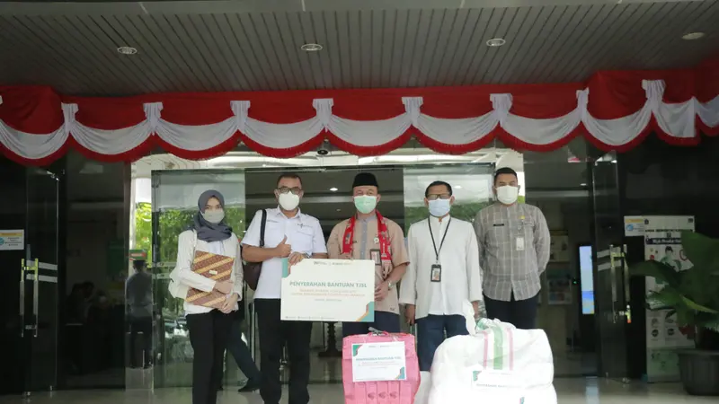 BGR Logistics menyalurkan bantuan untuk penanganan pandemi COVID-19 kepada Pemerintah Provinsi DKI Jakarta