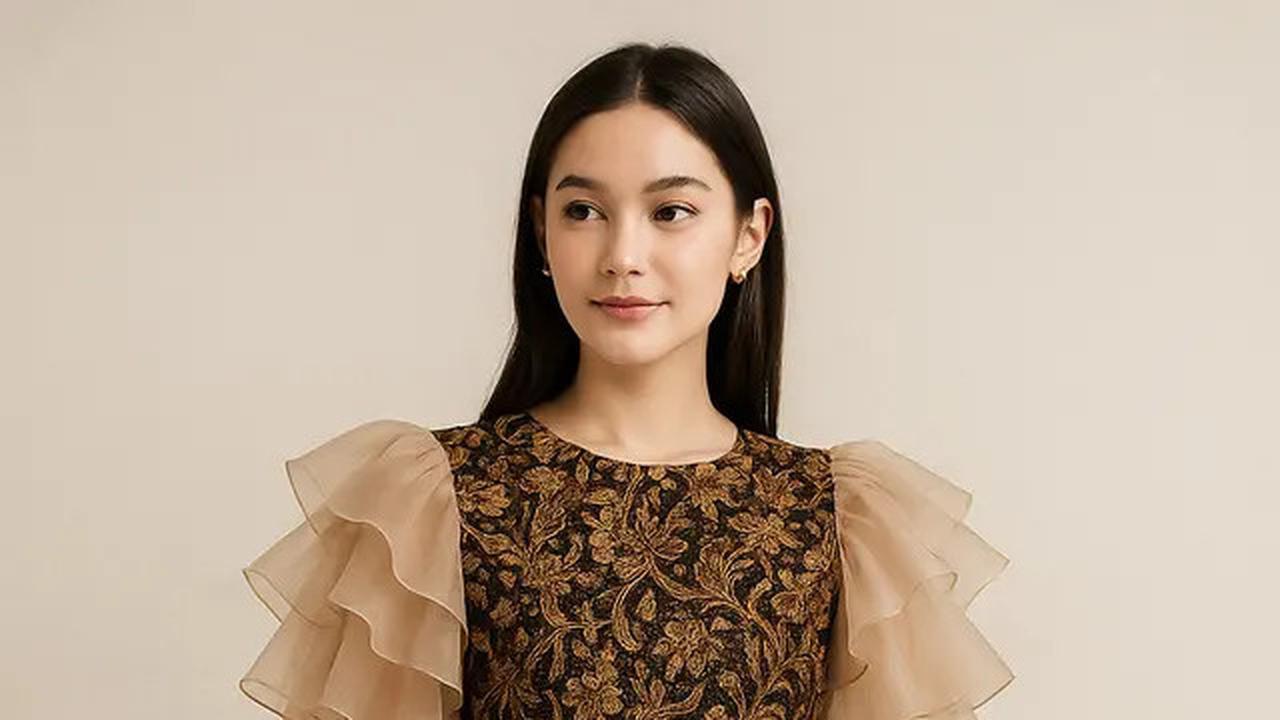 7 Model Dress Batik Kombinasi Lengan Organza, Klasik dengan Sentuhan Modern