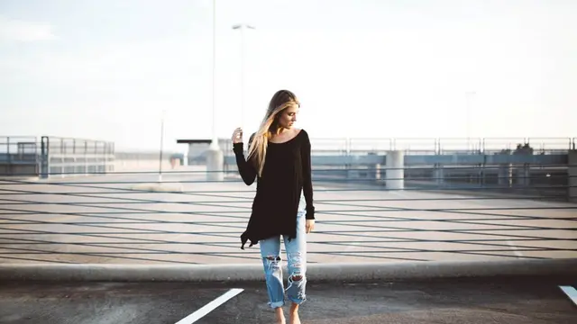 8 Cara Ini Patut Dicoba kalau Ingin Rasa Sayang Pacarmu Terjaga