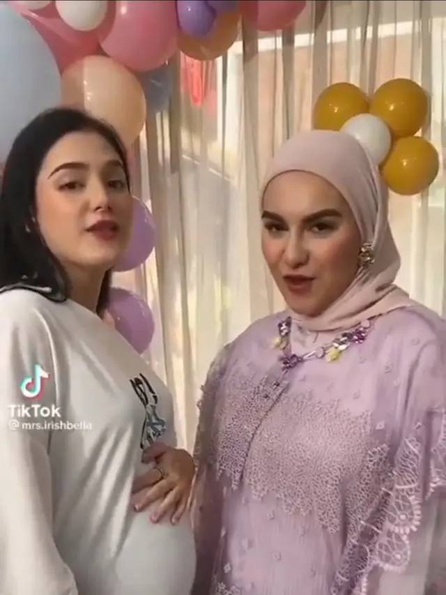 Yasmine Ow dan Irish Bella