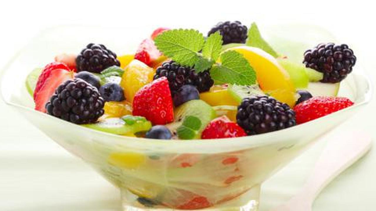 Makan buah sebagai pengganti sarapan, bolehkah?