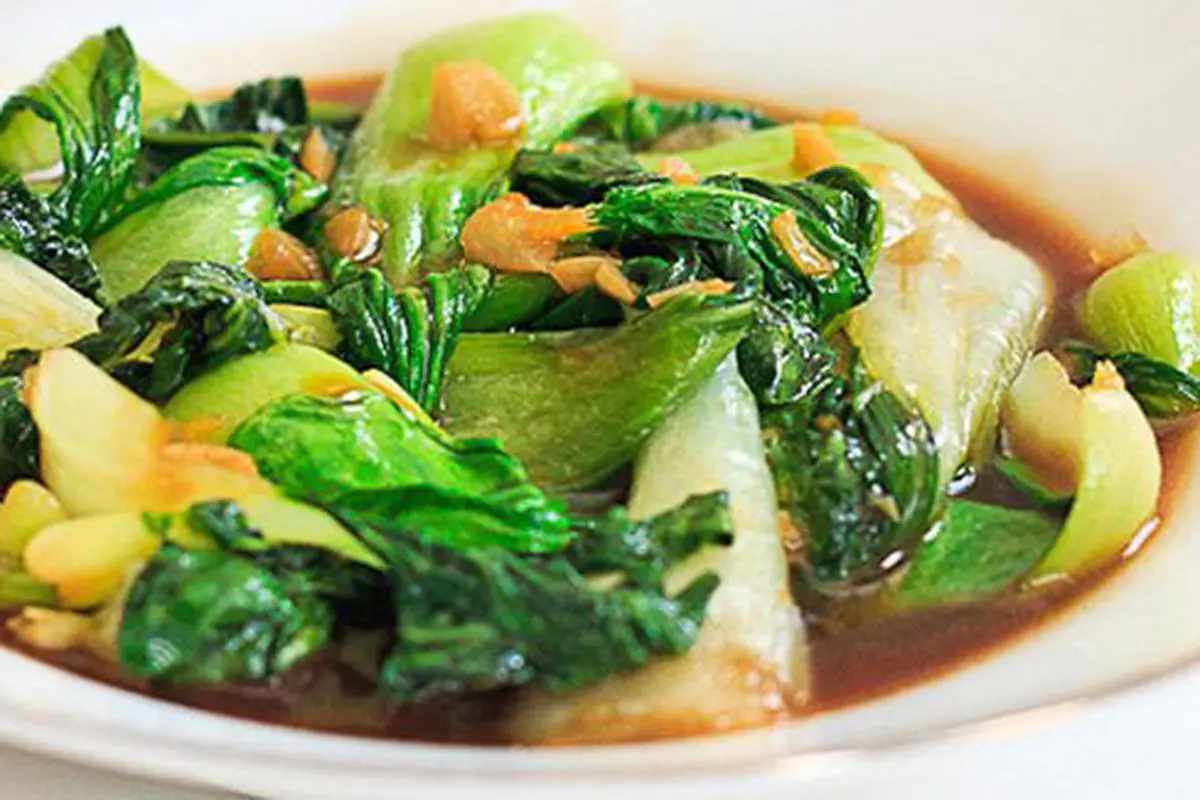 Tumis pokcoy/copyright wishfulchef.com