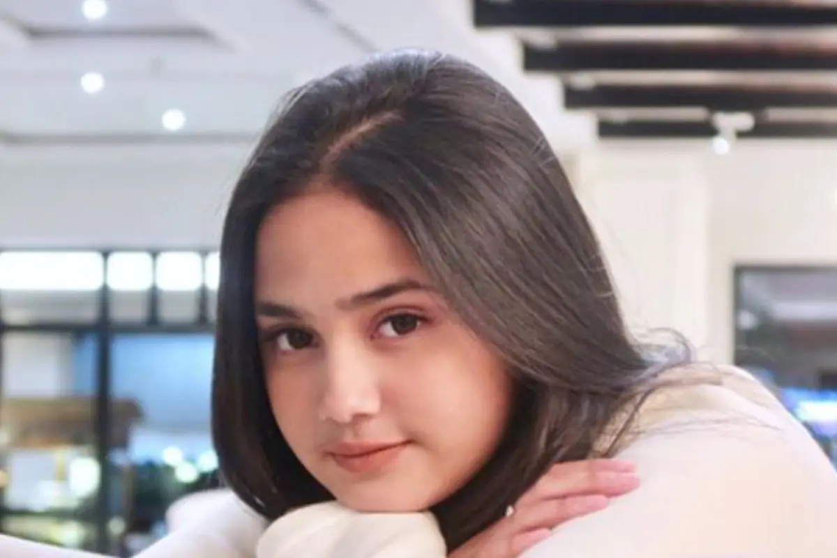 Syifa Hadju, Miliki Alis Tebal Alami, Ini Gaya Makeupnya Sehari-hari