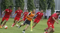 Rudi Widodo (rompi) telah bergabung kembali bersama Persija Jakarta. (Dok: Media Persija)
