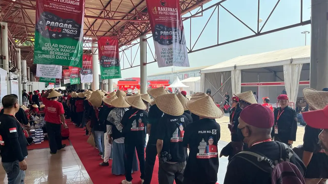 Ketua Umum Partai Demokrasi Indonesia Perjuangan (PDIP) Megawati Soekarnoputri akan memberikan pidato dalam pelaksanaan Rapat Kerja Nasional (Rakernas) IV PDIP yang dibuka pada Jumat (28/9/2023).