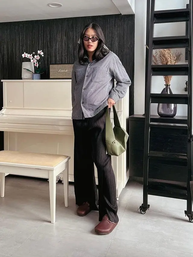 6 Gaya Bumil Fashionable Alika Islamadina di Detik-Detik Sebelum Melahirkan