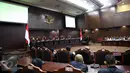 Sidang putusan yang digelar di gedung MK, Jakarta Pusat, Selasa (7/2), Mahkamah memutus hanya menerima permohonan pemohon terkait pasal 36 E ayat 1. (Liputan6.com/Johan Tallo)