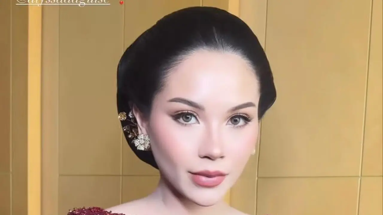 HPL Semakin Dekat, Dua Gaya Bumil Elegan di Akad Nikah dan Resepsi El Rumi-Syifa Hadju