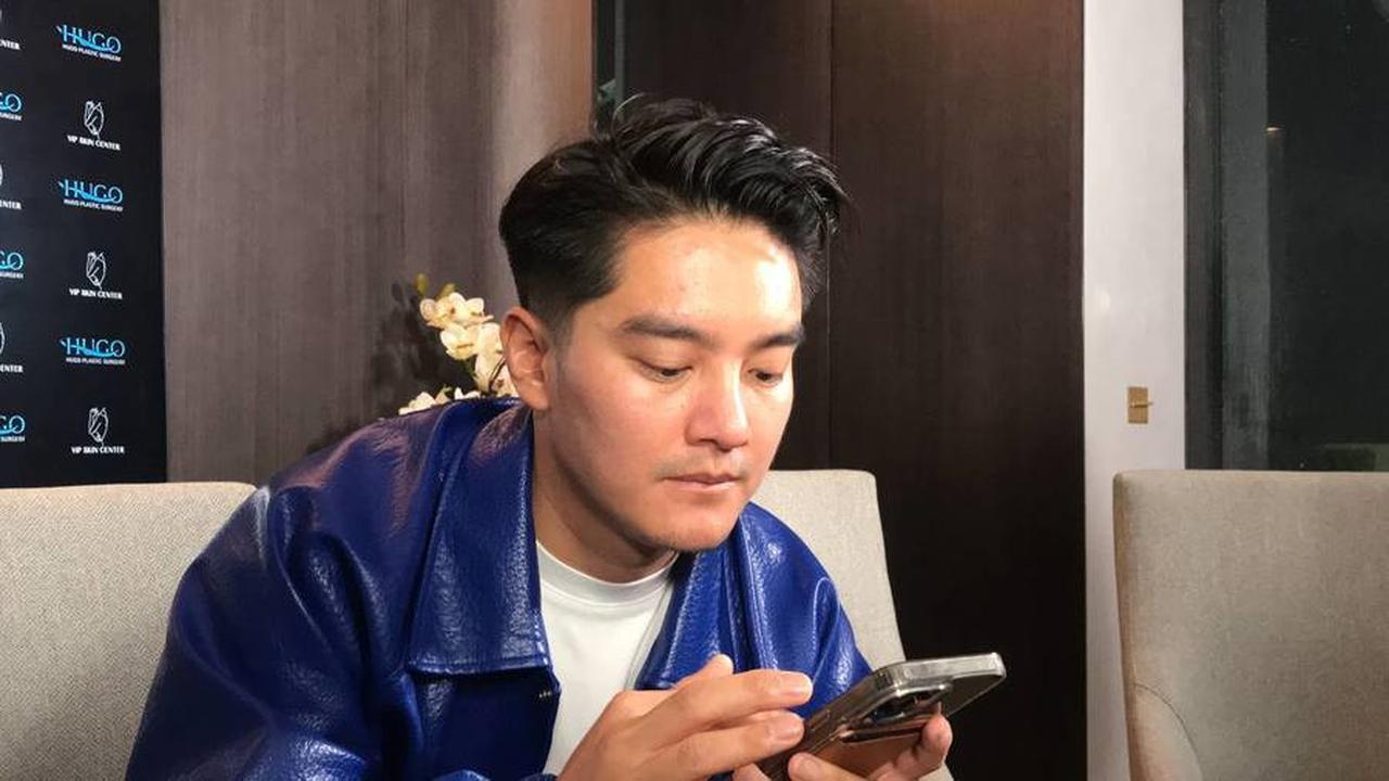 Hidungnya Disebut Mirip Monyet Dufan, Ini 8 Potret Terbaru Boy William yang Awalnya Tak Ada Niat Oplas