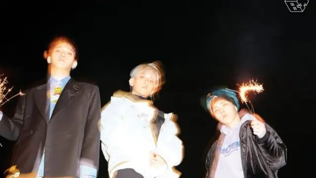 EXO CBX beranggotakan Baekhyun, Xiumin, dan Chen. (SM Entertainment via Soompi)
