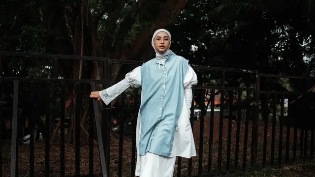 10 Inspirasi Layering Style ala Feby Putri yang Banyak Ditiru Anak Skena