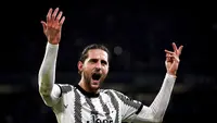Ekspresi gelandang Juventus, Adrien Rabiot usai mencetak gol ke gawang Inter Milan, Senin (7/11/2022) dini hari WIB. (Marco Alpozzi/LaPresse via AP)