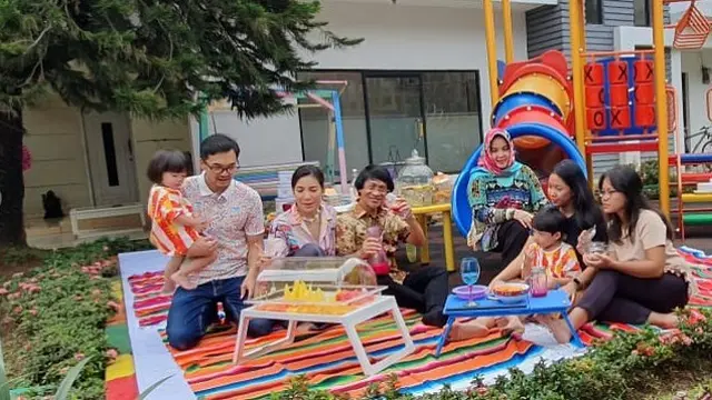 6 Potret Kebersamaan Kak Seto dengan Istri yang Jarang Disorot