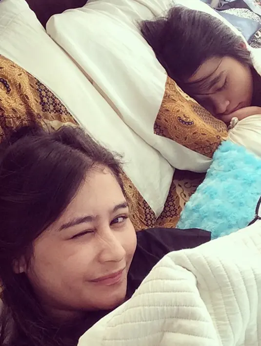 Prilly Latuconsina. (via instagram/@prillylatuconsina96)