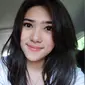 Perbincangan dengan Isyana Sarasvati tentang Selfie mulai dari pose selfie favorit sampai keinginan untuk selfie bareng Justin Bieber.