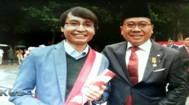 Mereka mengutuk kebohongan Dwi Hartanto dan meminta seluruh ilmuwan Indonesia menjaga kode etik akademik demi menjaga integritas pribadi