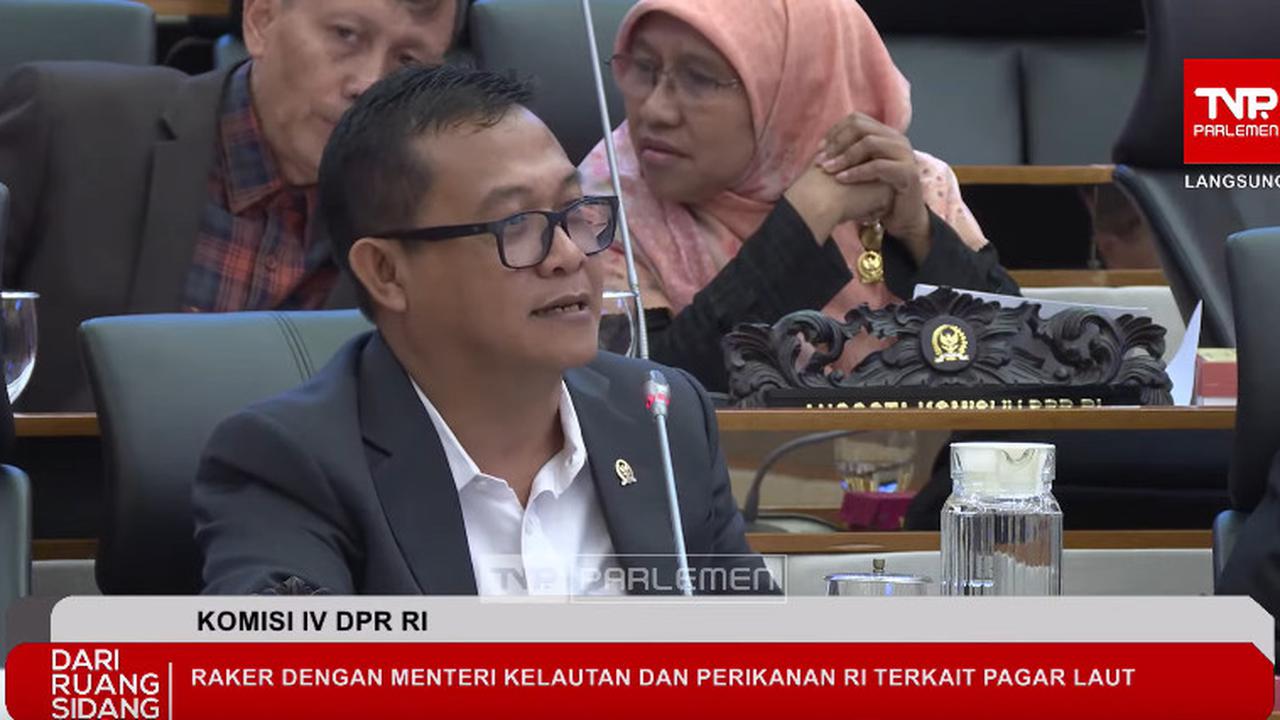 Nelayan Kholid Bongkar Dalang Pagar Laut, Anggota DPR Ini Sebut 'Ngeri Baca Bukunya Logika Penjajah' saat Rapat dengan Menteri KKP