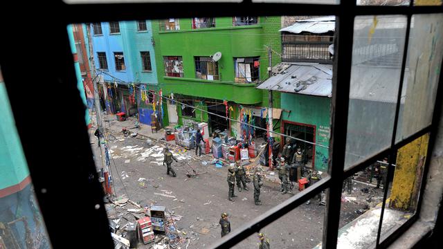 20160602-Kampung-Sadis-Kolombia-AFP