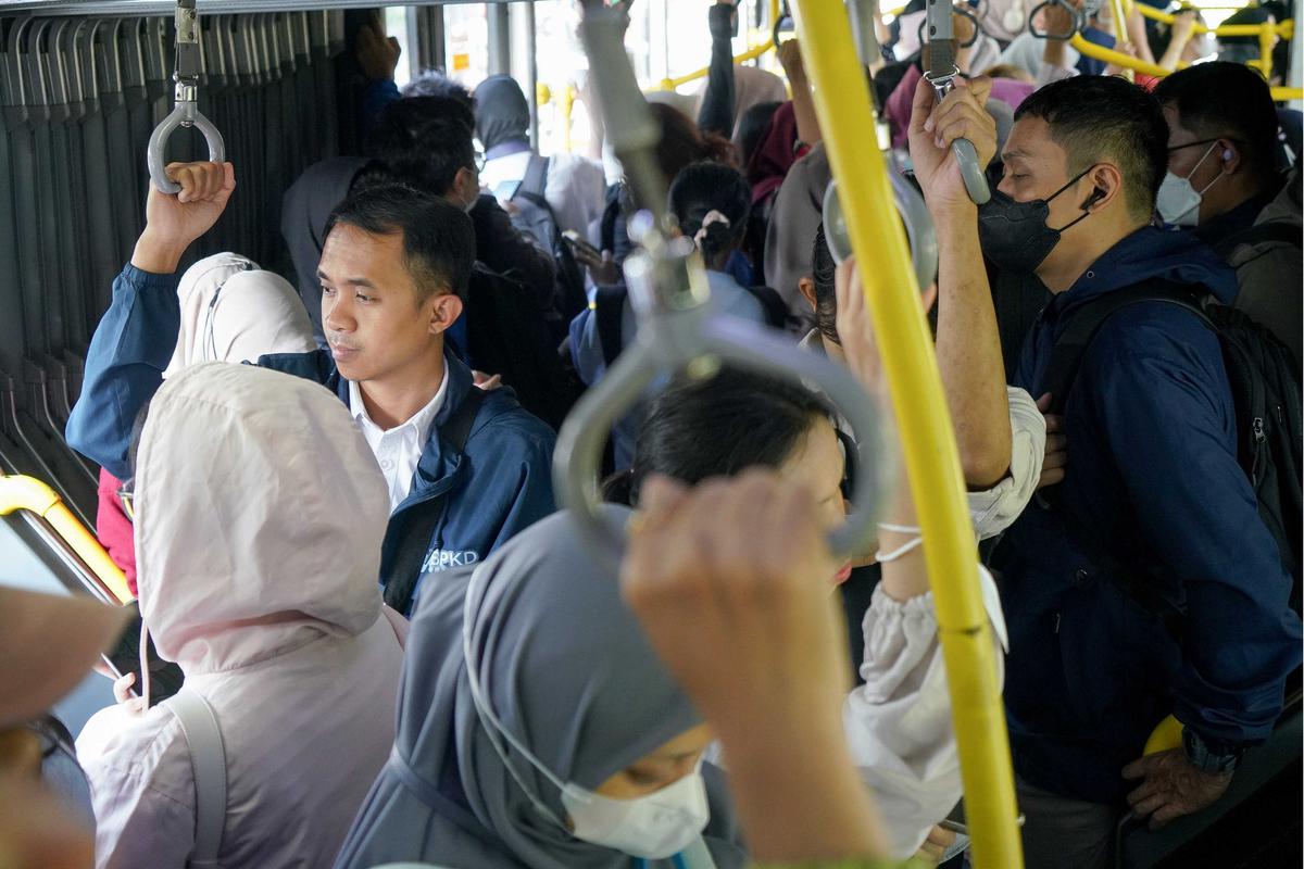ASN Pemprov DKI diwajibkan naik transportasi umum setiap Rabu
