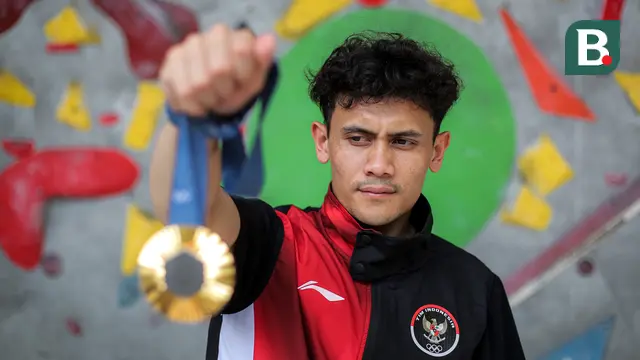 Foto: Veddriq Leonardo dan Emas Pertama Indonesia di Olimpiade Paris 2024