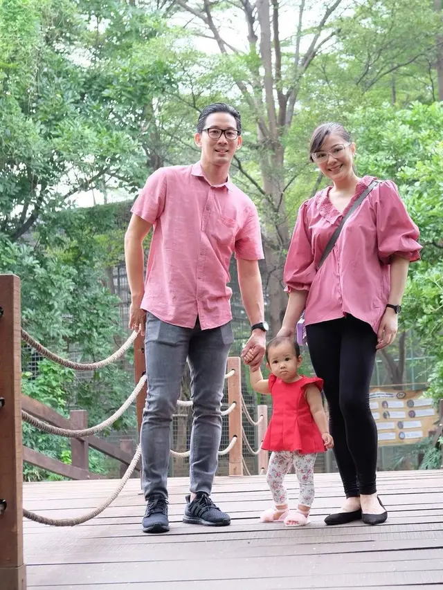 [Fimela] Potret keluarga Yuanita Christiani