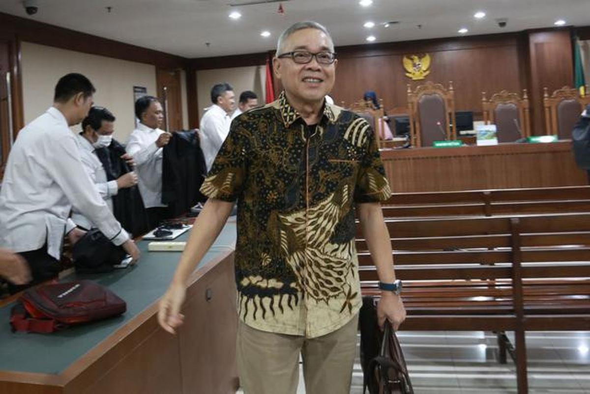 Bacakan Pledoi, Terdakwa  Korupsi LNG Hari Karyuliarto Minta Bebas: Saya Tidak Rampok Uang Rakyat