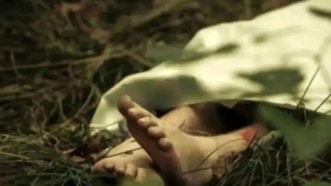 Pria Tewas Tertabrak Kereta Angke, Diduga Sengaja Menabrakkan Diri