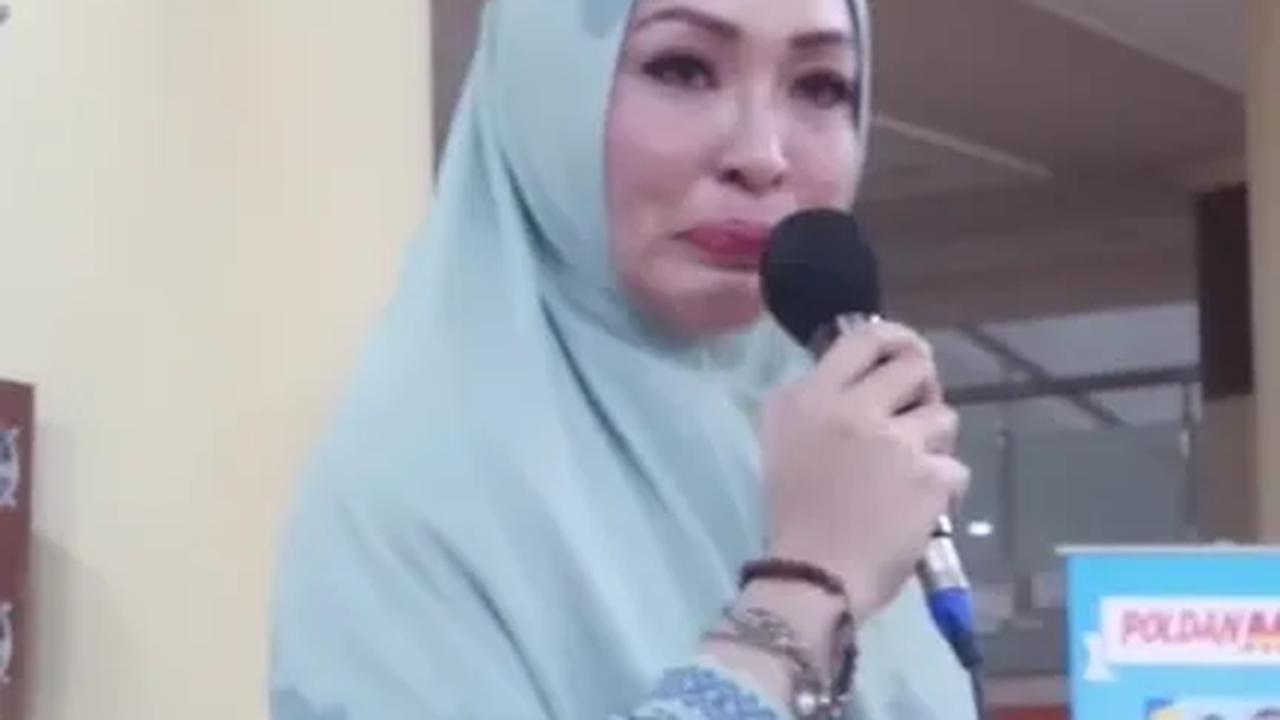 Merinding Tausiah Angelina Sondakh di Masjid Raya Bandung Menyinggung soal Dunia 'Pura-pura, Sandiwara dan Munafik