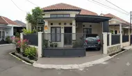 7 Inspirasi Pagar Geser untuk Rumah Tipe 36 dengan Carport 1 Mobil, Aman dari Maling