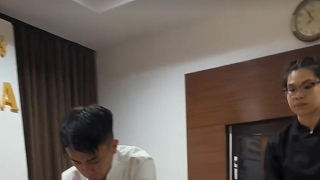 Erina Gudono Nikmati Private Omakase di RS - Dilayani Head Chef, Segini Harga yang Harus Dibayar Kaesang Pangarep