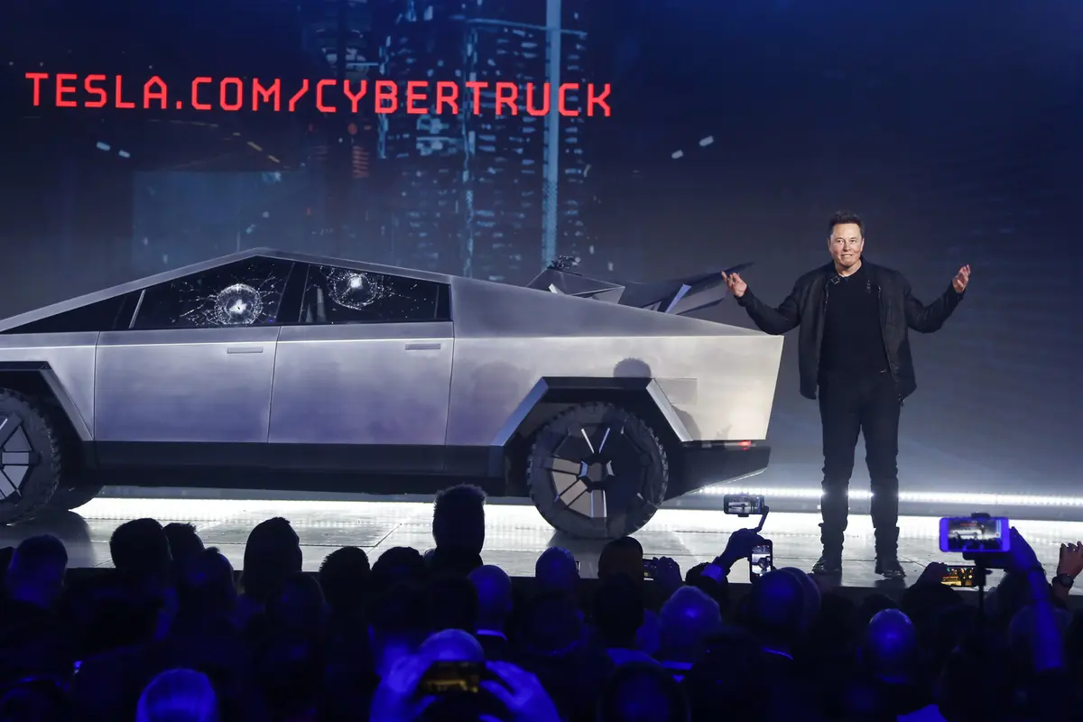 Tesla Perkenalkan Truk Pikap Listrik Canggih