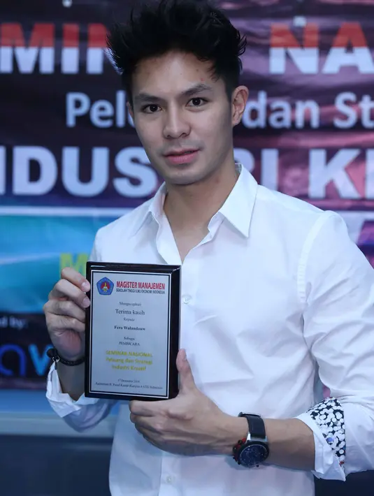 Lantas seperti apa kriteria Fero dengan calon istrinya kelak. Meski hingga kini belum terpikirkan untuk menikah, ia ingin lebih hati-hati memilih pendamping hidupnya kelak. (Nurwahyunan/Bintang.com)